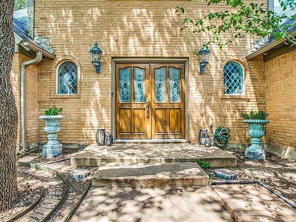5th image of 7505 Canyon Crest Ct