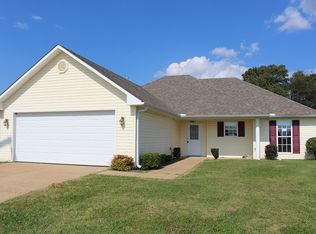 40 Clovewood Cv, Humboldt, TN 38343