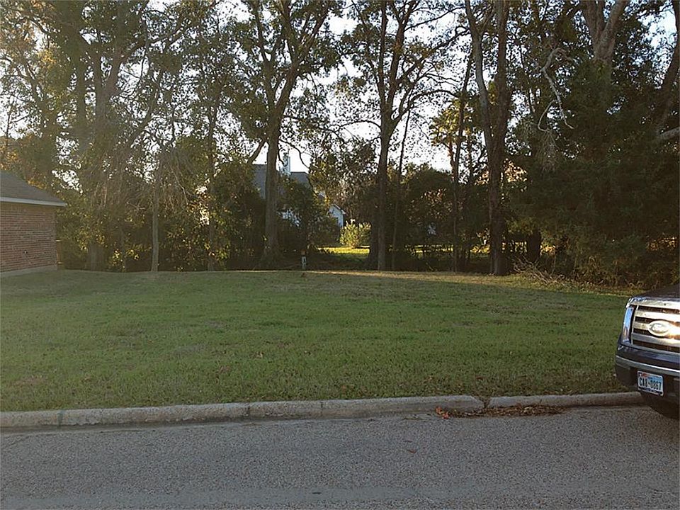1st image of 7035 Pleasure Lake Dr