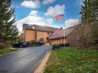 14 High Meadow Ln, State College, PA 16803