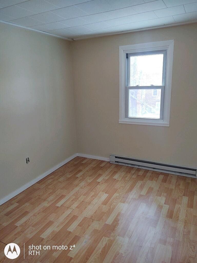 13 East Rd, Weare, NH 03281 Zillow