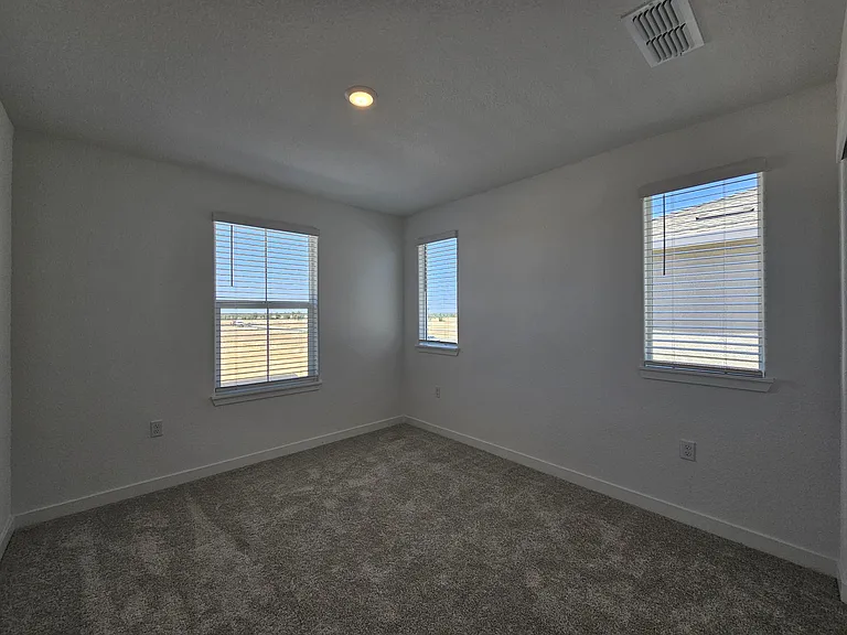 3569 Vestland Way — Photo 14