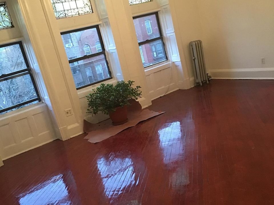 1st image of 643 Saint Marks Ave APT 3