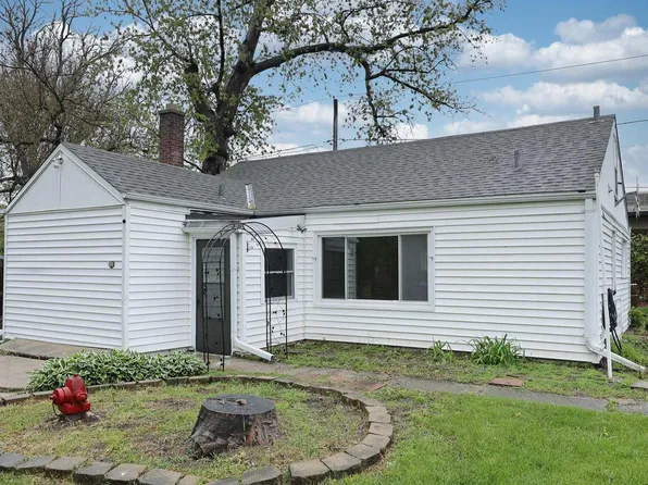 5970 South 28th STREET, Greenfield, WI 53221