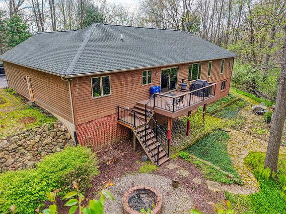 5th image of 4482 Sutton Rd