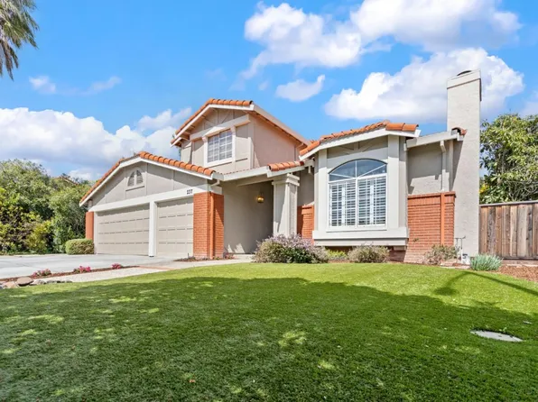 237 Aberdeen Dr, San Carlos, CA 94070