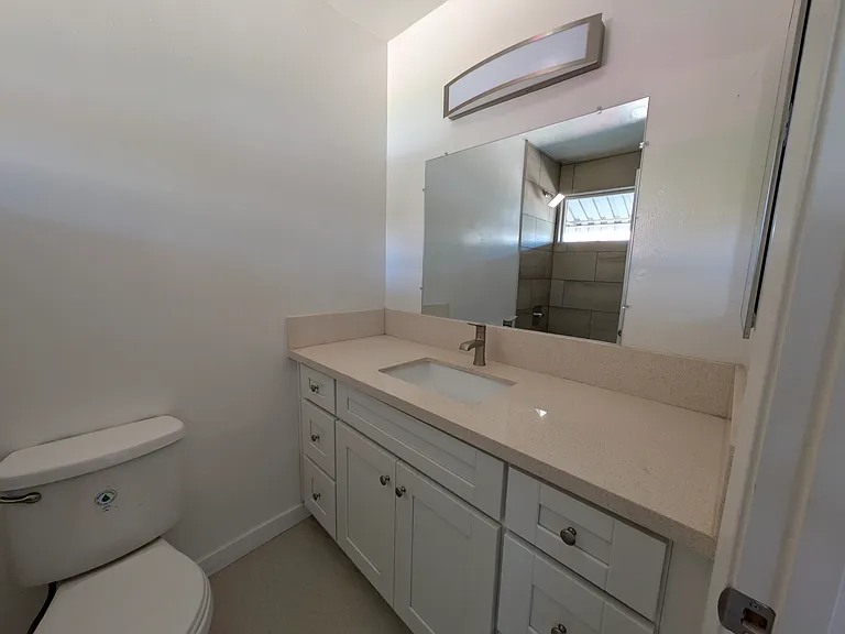 265 Lucas Ave #5 — Photo 15