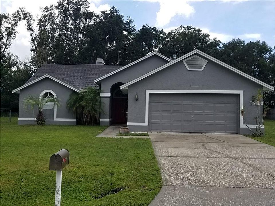 1st image of 23854 Forest Pl