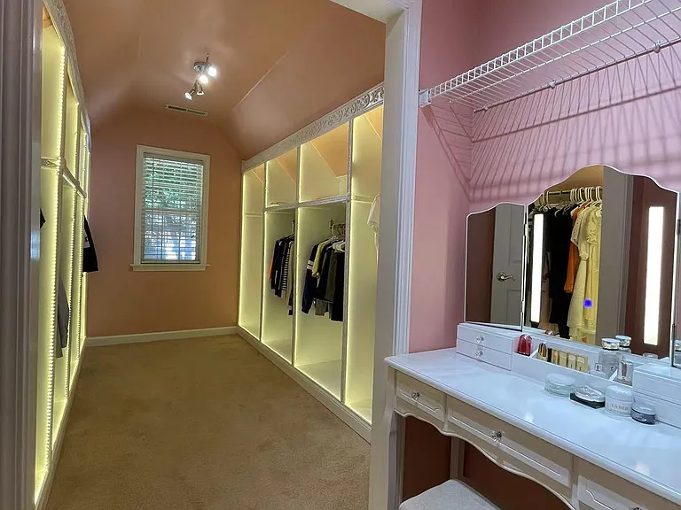 6025 Oakridge Ct — Photo 30
