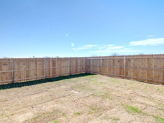 3rd image of 4241 Sweet Clover Ln