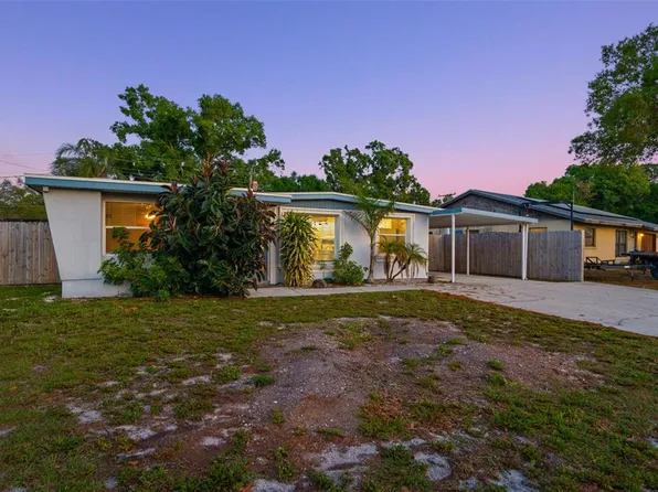 3731 Lokai Pl, Sarasota, FL 34232