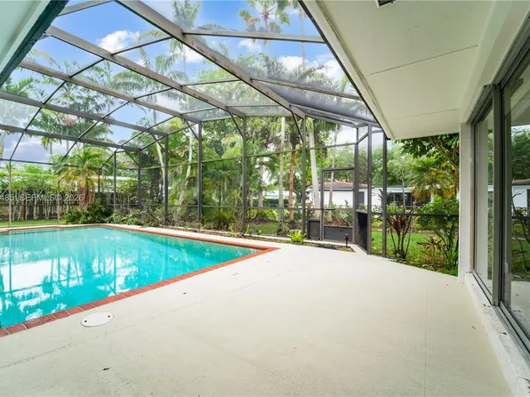 7970 SW 146th St, Palmetto Bay, FL 33158