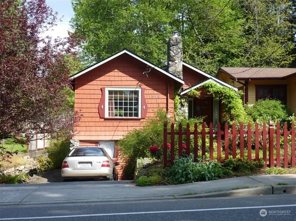 1410 Birch Street, Bellingham, WA 98229