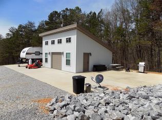 1847 Bays Mountain Rd, New Market, TN 37820