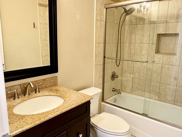 2214 Almaden Rd #B — Photo 11