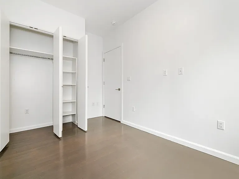 830 8th Ave #7B — Photo 9