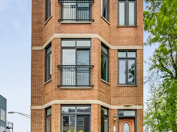 1501 W Augusta Blvd #1, Chicago, IL 60642