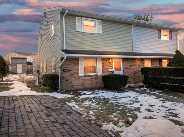 633 Poplar St, Catasauqua, PA 18032