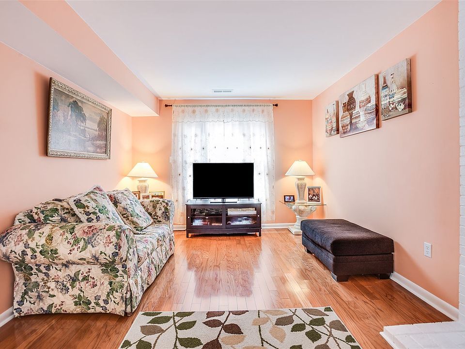 1st image of 13418 Princedale Dr