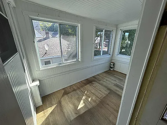 26 Central St — Photo 15