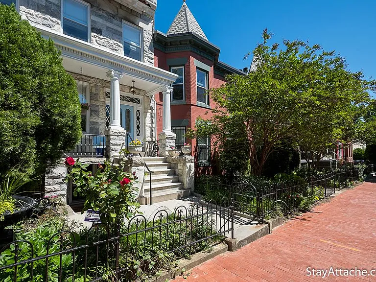 723 5th St NE — Photo 41