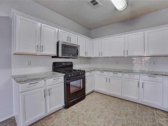 4th image of 5233 Cedar View Ct