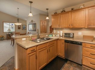 2499 Dallman Ln SE, Rochester, MN 55904