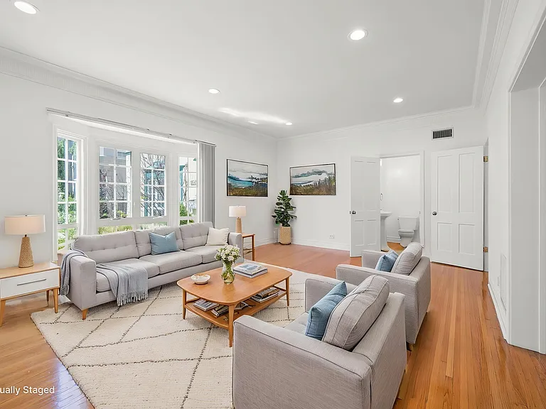 MAIN ROOM - STAGED