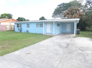 120 Edgewater Dr, Winter Haven, FL 33881