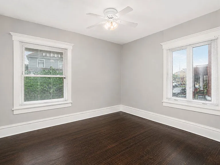 24 E Blake Ave — Photo 5