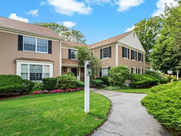 39 Tower Hill Rd #5A, Barnstable, MA 02630