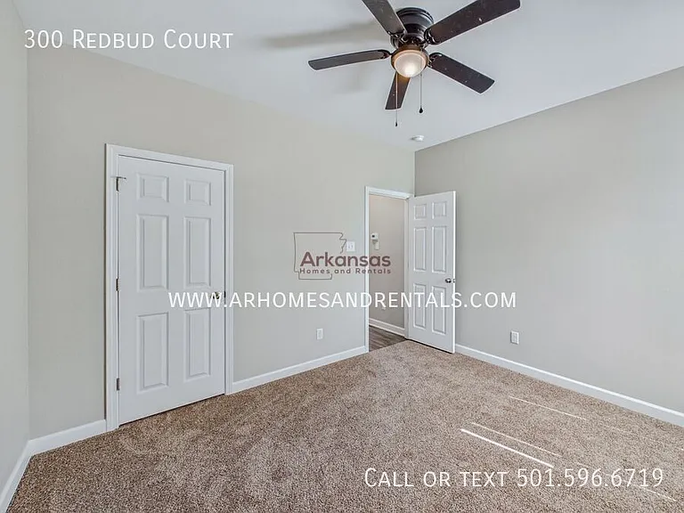 300 Redbud Ct — Photo 11