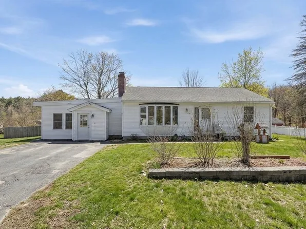 748 Ashby State Rd, Fitchburg, MA 01420