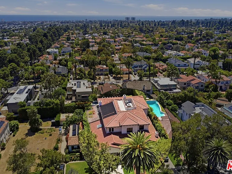616 21st Pl — Photo 37
