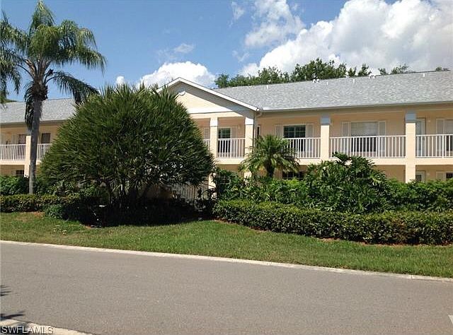 1st image of 765 Wiggins Lake Dr APT 204