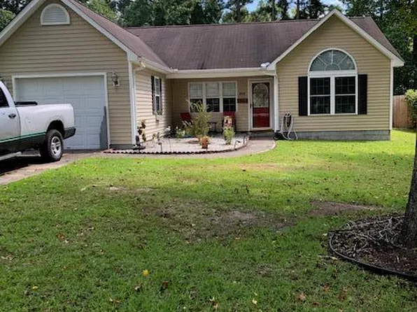 311 Commons Court, New Bern, NC 28560