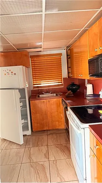 1 bed, 649 sqft, $1,695 — Photo 3