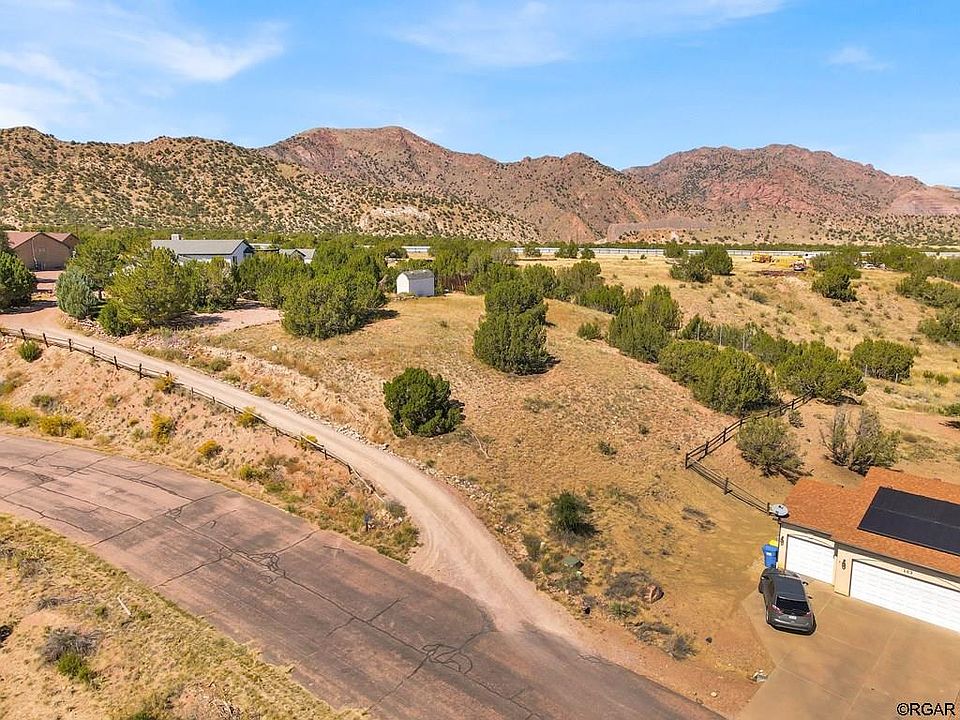 105 Bobwhite Loop Canon City, CO Zillow Apartments for Rent in