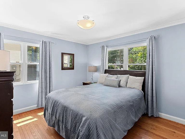 8909 2nd Ave — Photo 21