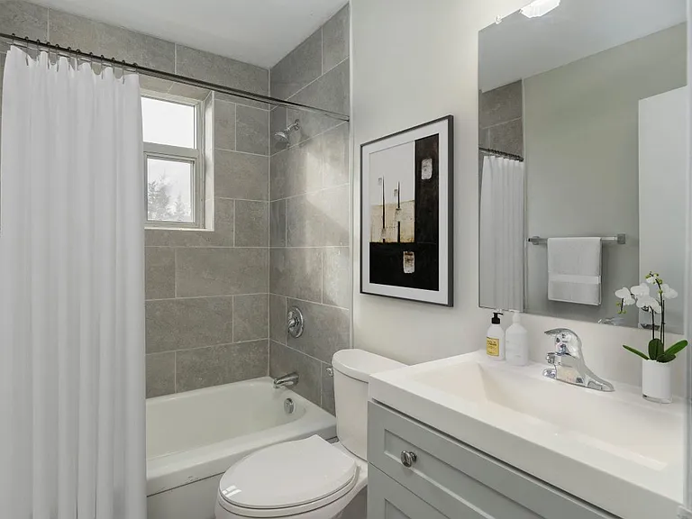 105 Onward Ave — Photo 6
