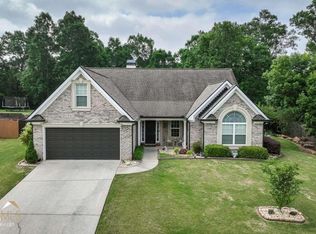 185 Saint Mark Pl, Bogart, GA 30622