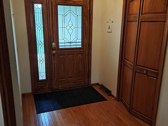 2nd image of 22 Sun Valley Dr