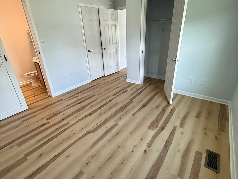 61 Newberry Dr — Photo 6