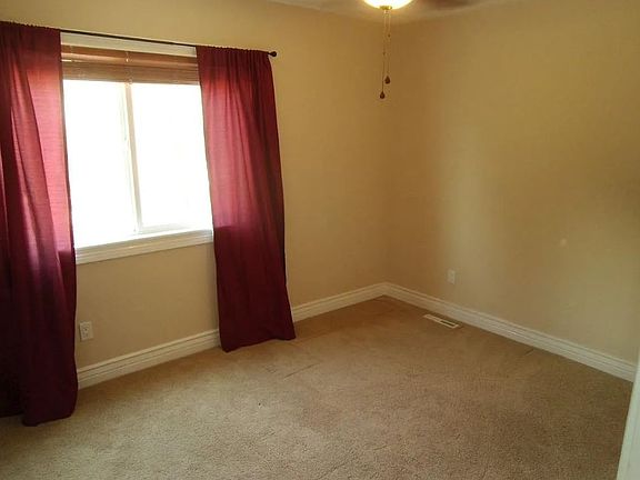 3964 S Atchison bedroom 2_02032025