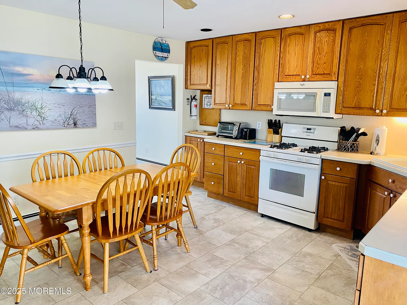 5 bed, 2182 sqft, $6,100 — Photo 4