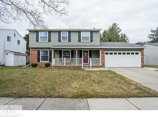 1701 N Fairview Ave, Lansing, MI 48912