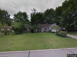 36150 Westfield Dr, North Ridgeville, OH