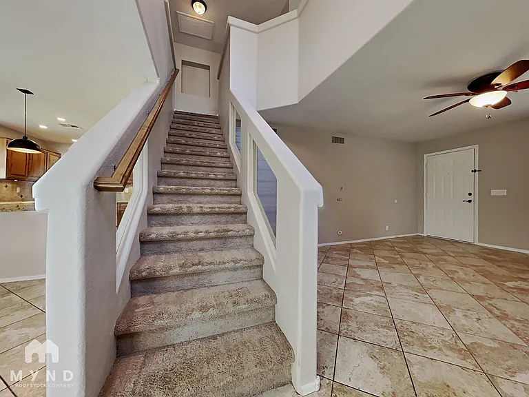 15550 N Frank Lloyd Wright Blvd #1098 — Photo 3