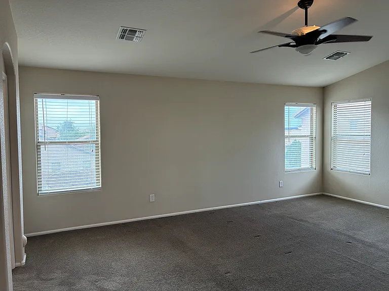 2217 W Steed Rdg — Photo 23