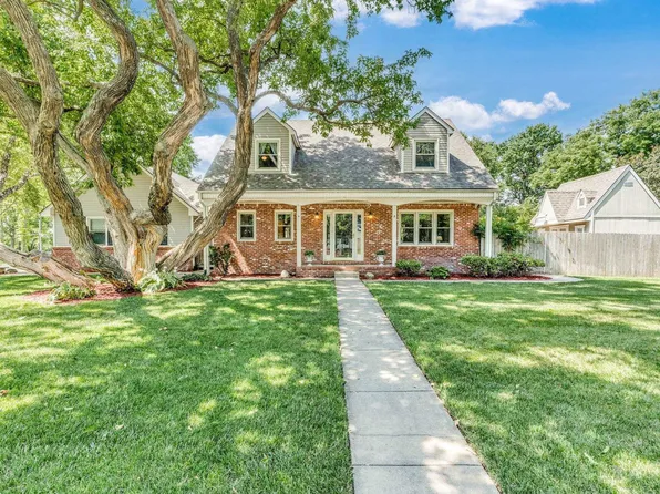 8 Willowdell Dr, Mulvane, KS 67110